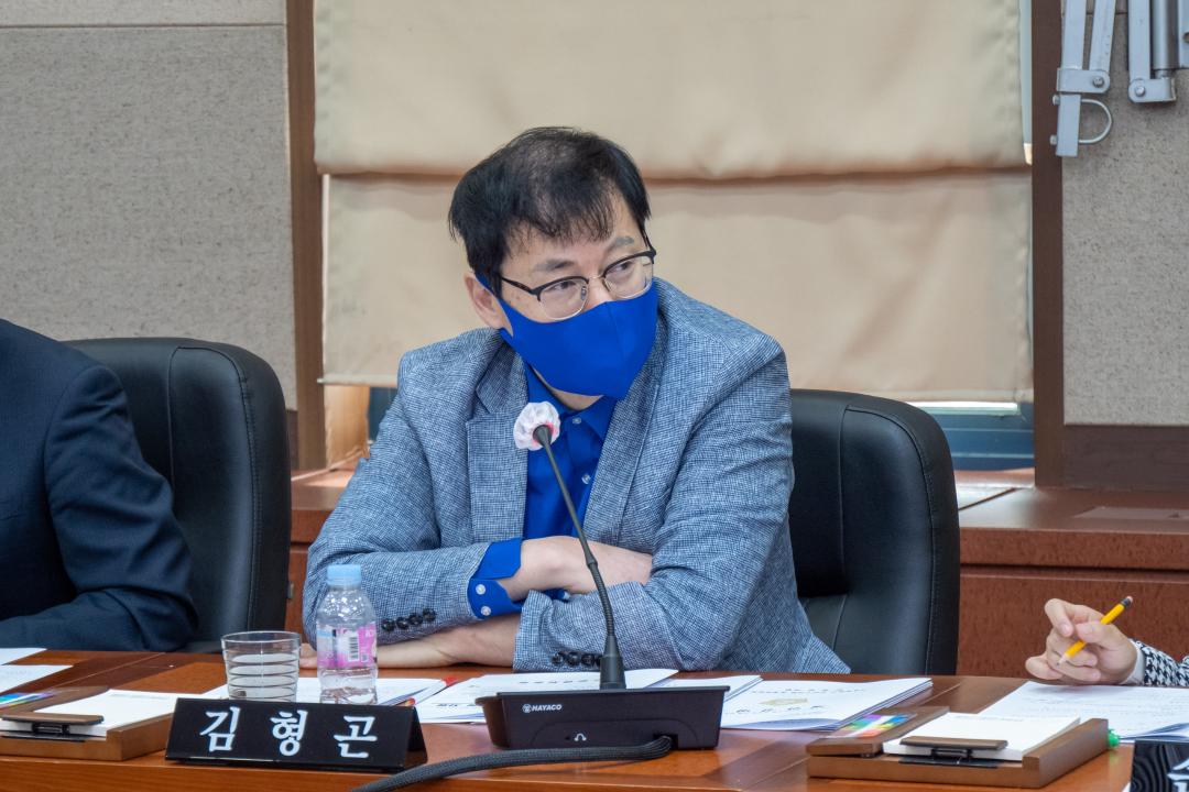 '제307회 임시회 폐회중 제2차 운영위원회' 게시글의 사진(1) 'P1054965.jpg'