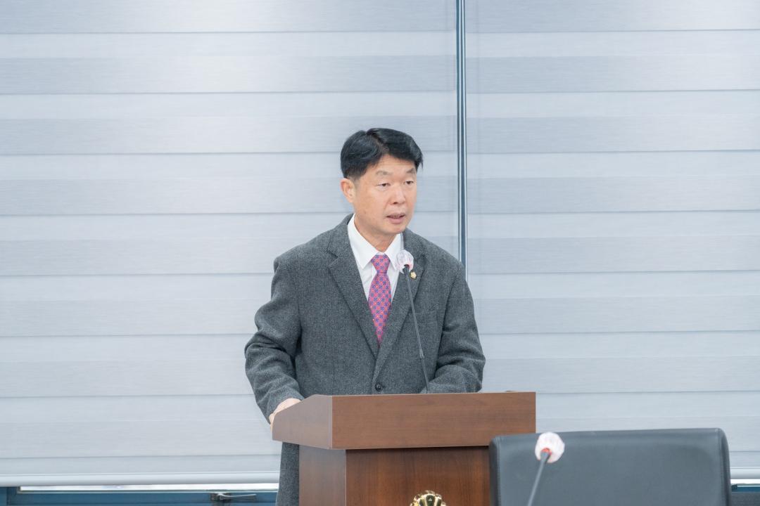 제323회 정례회 복지문화위원회 (5).jpg