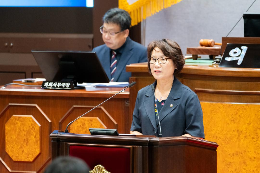 제321회 임시회 제1차 본회의 (4).jpg