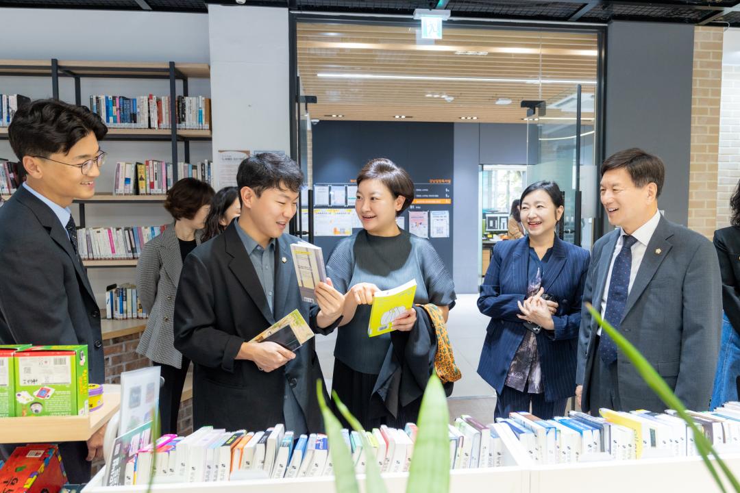 '현장방문 복지문화위원회(강남일원독서실)' 게시글의 사진(5) '현장방문 복지문화위원회(강남일원독서실) (5).jpg'