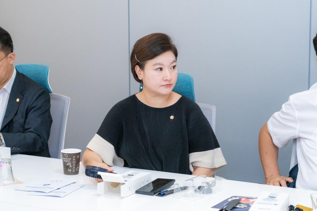 양구군의회 방문 (24).jpg