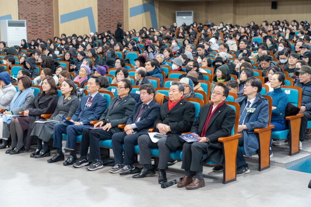 '이웃과 함께 만들어가는 음악회' 게시글의 사진(1) '이웃과 함께 만들어가는 음악회 (1).jpg'