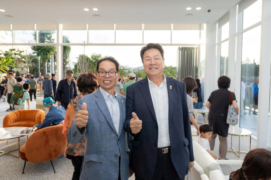 '양재천수변문화쉼터 개관식' 게시글의 사진(30) '양재천수변문화쉼터 개관식 (30).jpg'