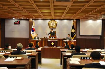 제214회 임시회 폐회
