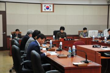 제237회 임시회 폐회중 운영위원회 제2차 회의
