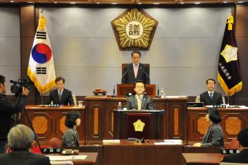 제227회 강남구의회 임시회 개회