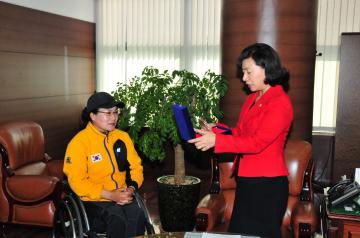 강남구장애인체육회 선수 의장상 시상
