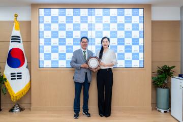 강남구의회 의원 추천 감사패 수여식