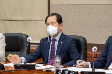 제306회 제1차 정례회 폐회중 제2차 운영위원회