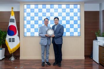 강남구의회 의원 추천 표창장 수여식