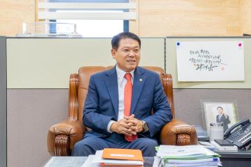 황영각 복지도시위원장 인터뷰(시정신문)